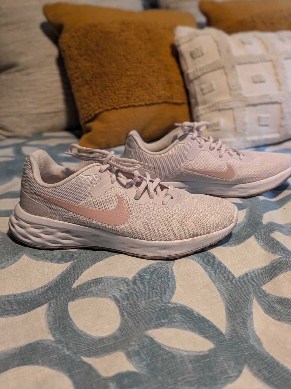Nike Womens Pink Running Shoes